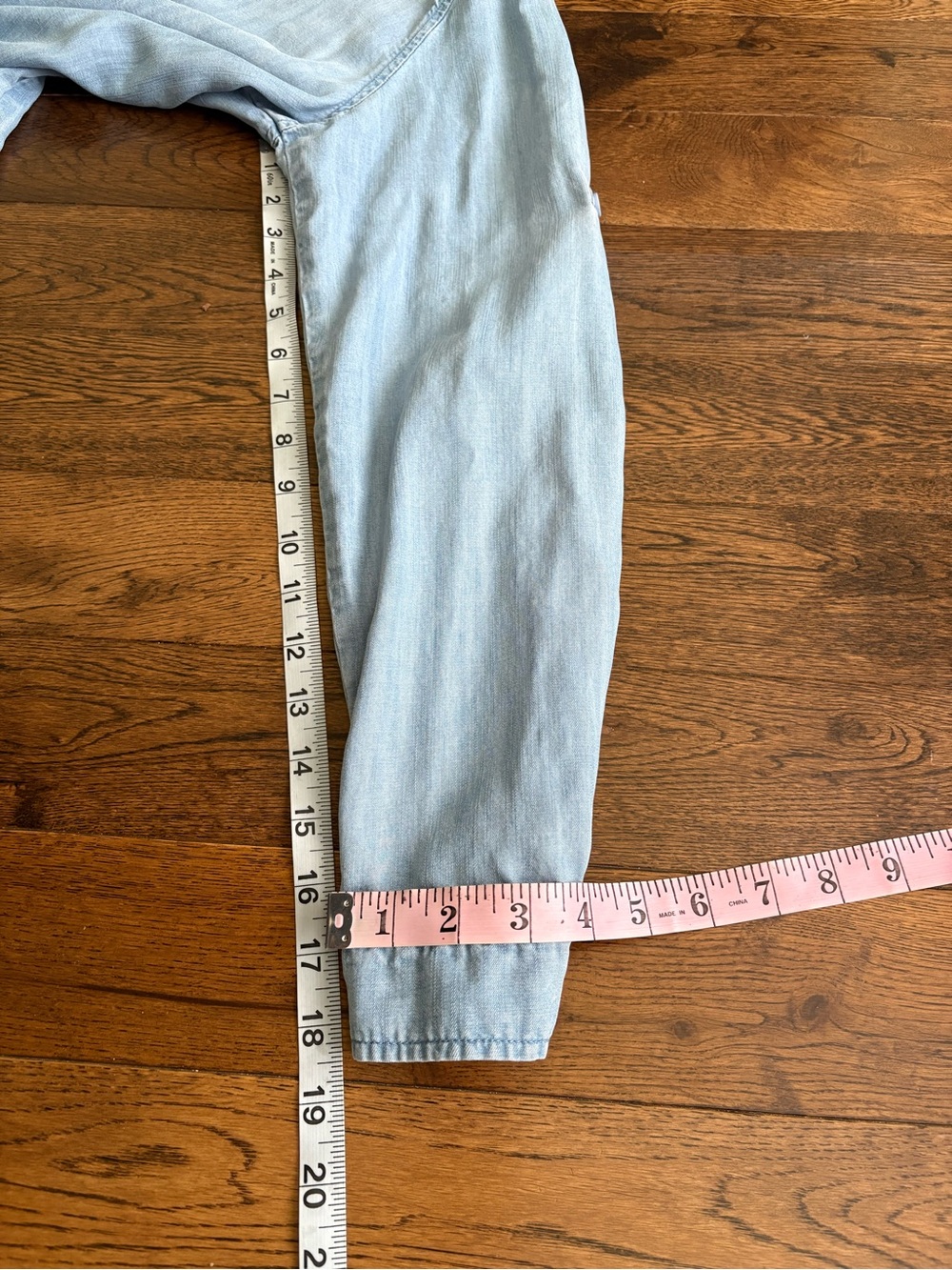 cloth & stone Light Blue Denim Tunic Top Size Medium - Picture 8 of 8